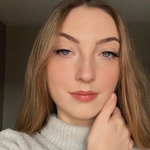 Meet your Posher, Calista